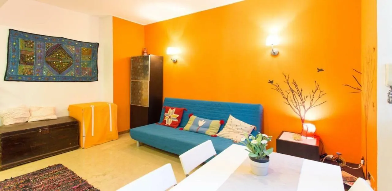 Isola Lagosta Apartment Milan 0*,  Italy