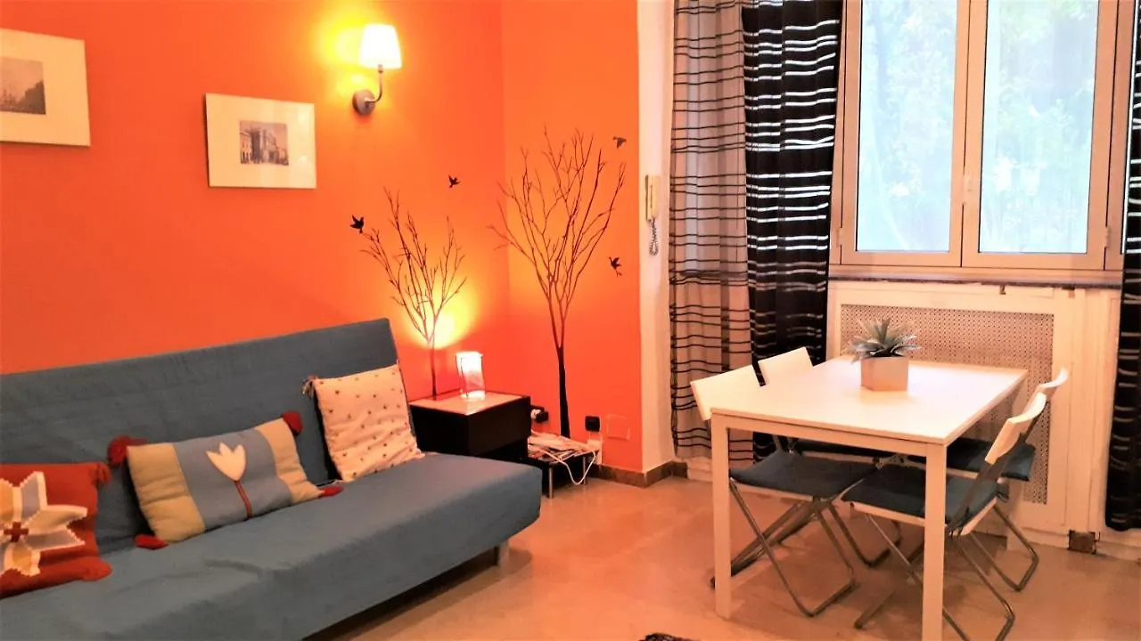 Isola Lagosta Apartment Milan Italy